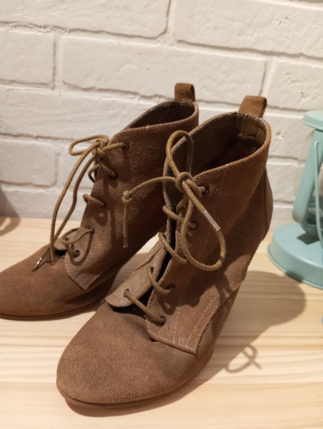 Botín piel tacón alto n.38