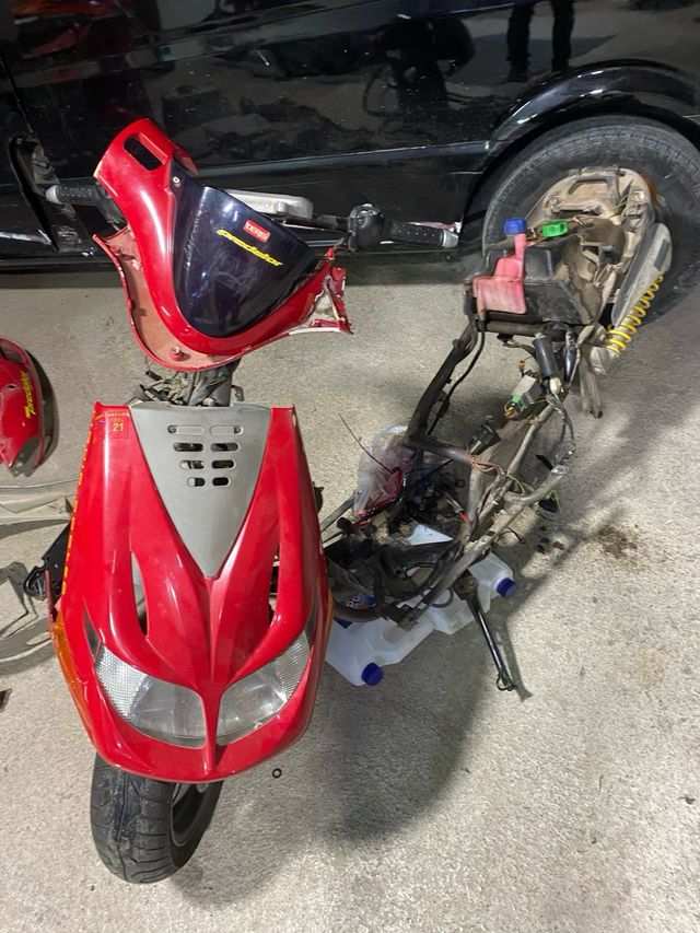 despieze scooter derbi predator 