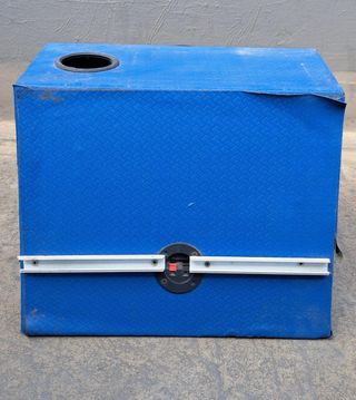 Subwoofer Pioneer y etapa JBL