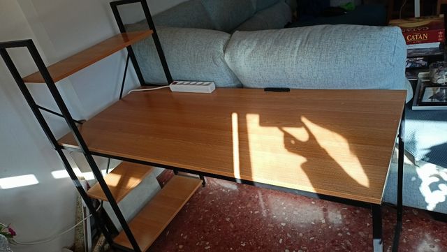 Escritorio Kecil 140 cm - Negro