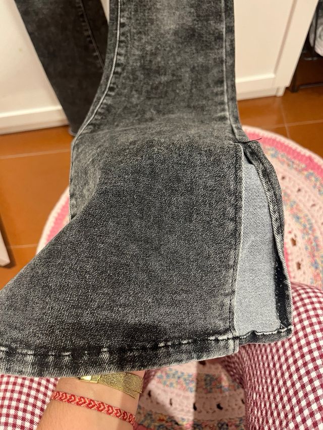 Pantalón acampanado Size One