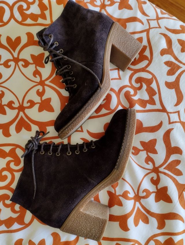 Botines serraje talla 40