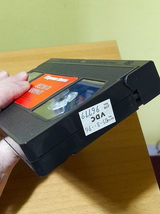 VIDEOCASSETTA VHS FILM EROTICO OCCHI DI SERPENTE