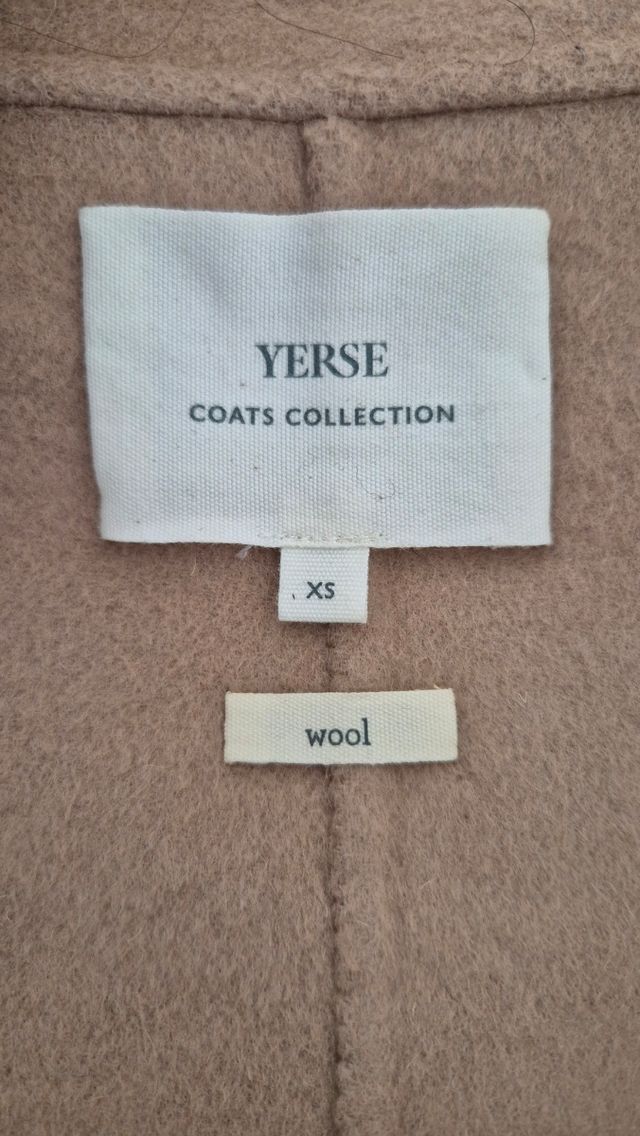 Abrigo Yerse Camel S