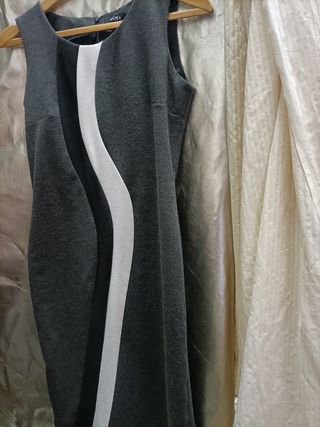 Vestido gordito entallado