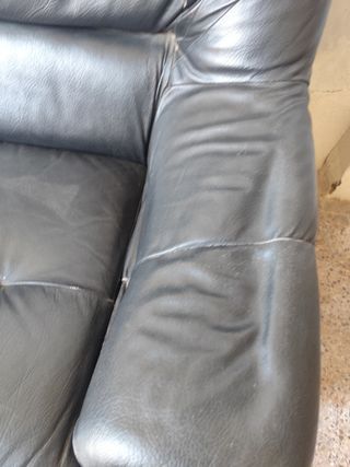Sofá cuero 2 plazas