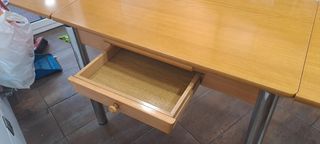 mesa cocina madera haya+ cuatro sillas