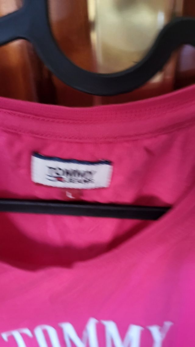 Camiseta rosa tommy hilfiguer