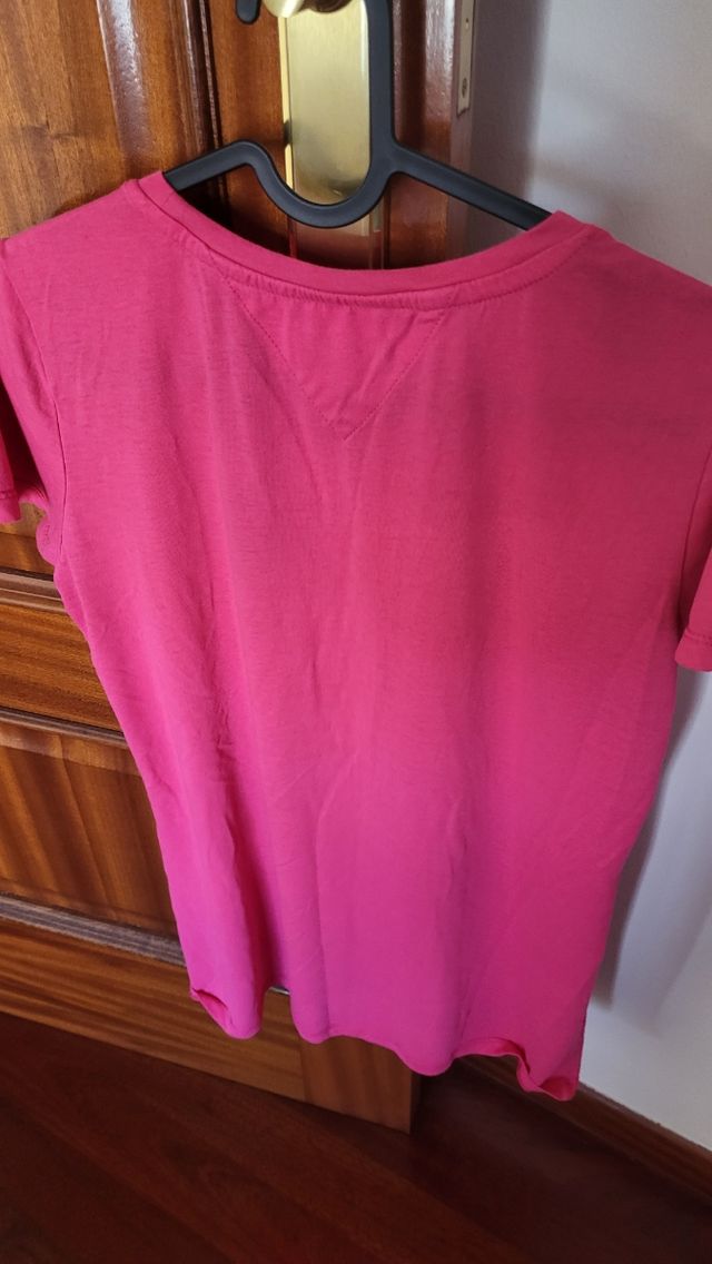Camiseta rosa tommy hilfiguer