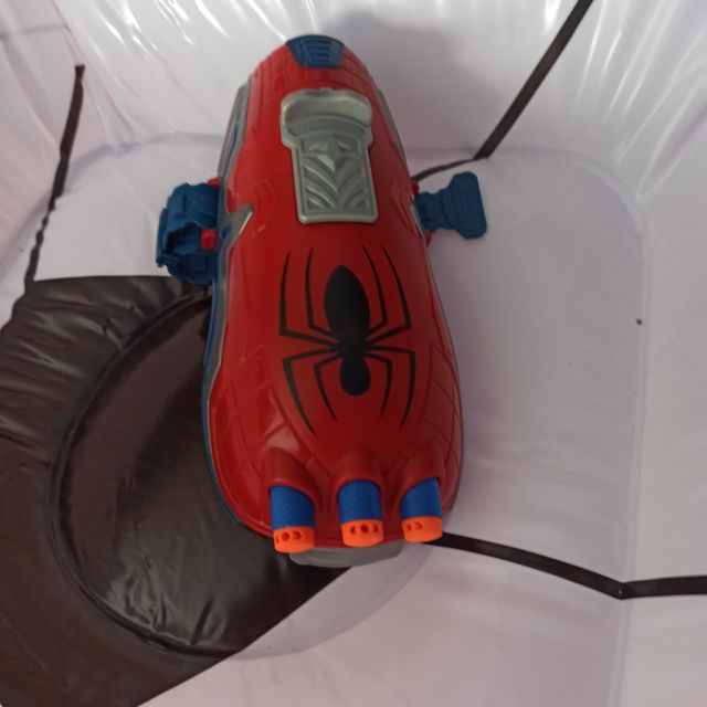 Juego de dispara dardos Spiderman