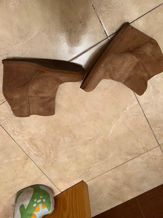 Botas