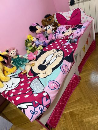 Cama de madera infantil de Minnie mouse