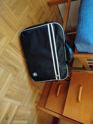 Maletín con cremallera
