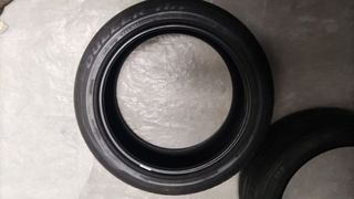 2 gomme Bridgestone Dueler HP 255 45 R 20 101W