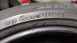 2 gomme Bridgestone Dueler HP 255 45 R 20 101W