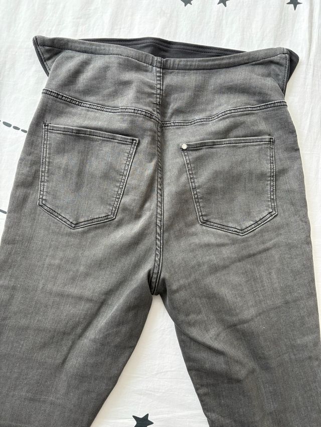 Pantalon vaquero premama gris