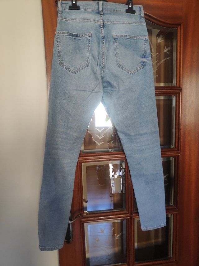 Vaquero Zara chico