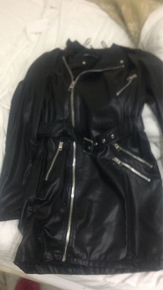 Vestido de cuero