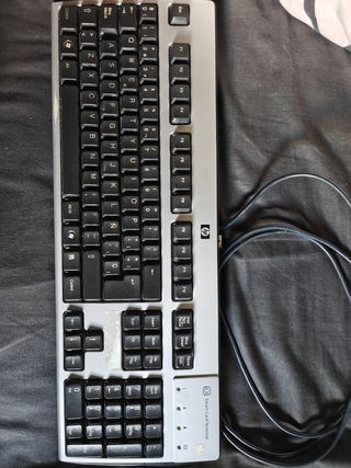 Teclado HP con lector tarjetas oficina