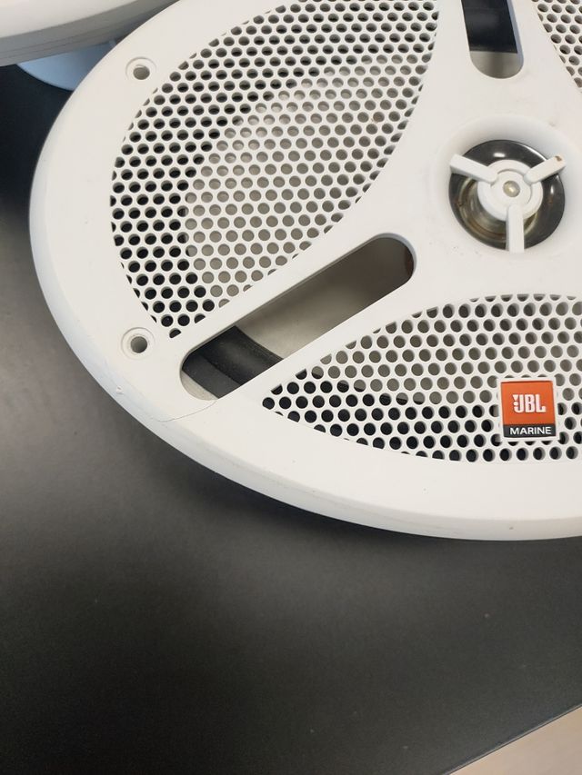 Altavoces de exterior JBL Marine ovalados 4 Ohm