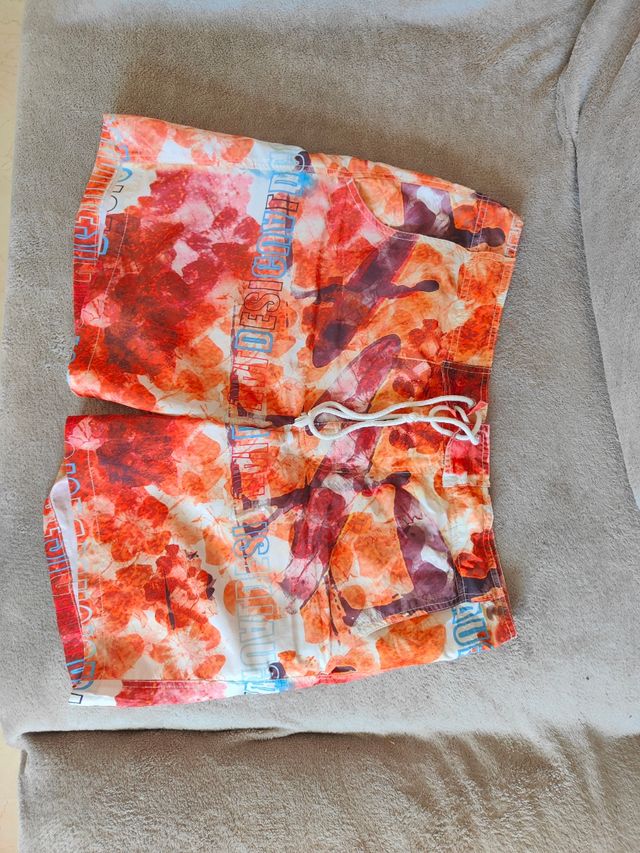 Bañador hombre desigual