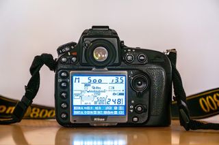 Nikon D800 Cámara Réflex Profesional + Objetivos