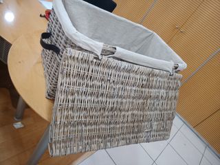 Baúl de mimbre grande