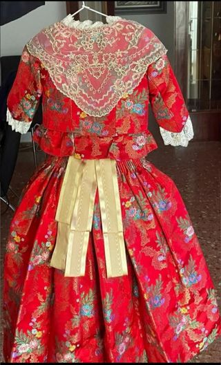 Traje de fallera