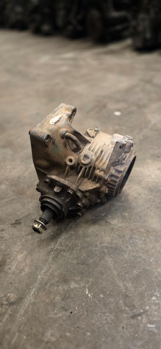 Caja transfer nissan xtrail 2005