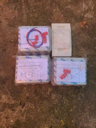 Cajas para cableado mas otra de regalo