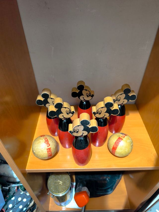 Juego de bolos Miki para coleccionista