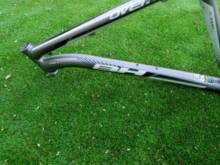 Cuadro de aluminio BH bicicleta BTT
