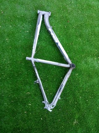 Cuadro de aluminio BH bicicleta BTT