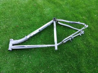 Cuadro de aluminio BH bicicleta BTT