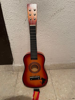 Guitarra infantil