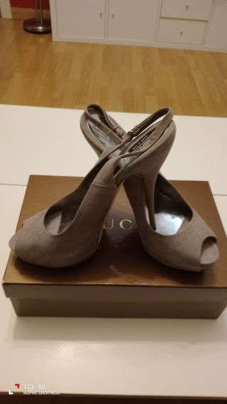 Zapato salón tacón alto Gucci original. Talla 41