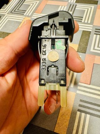 Se vende interruptor antinieblas Citroen ZX