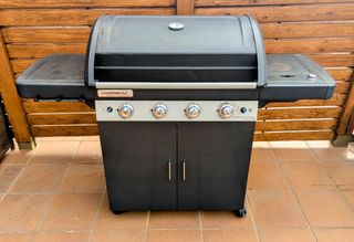 Barbacoa de gas con accesorios mas botella gratis