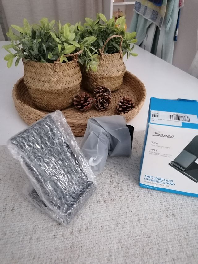 caricabatterie wireless 3 in 1