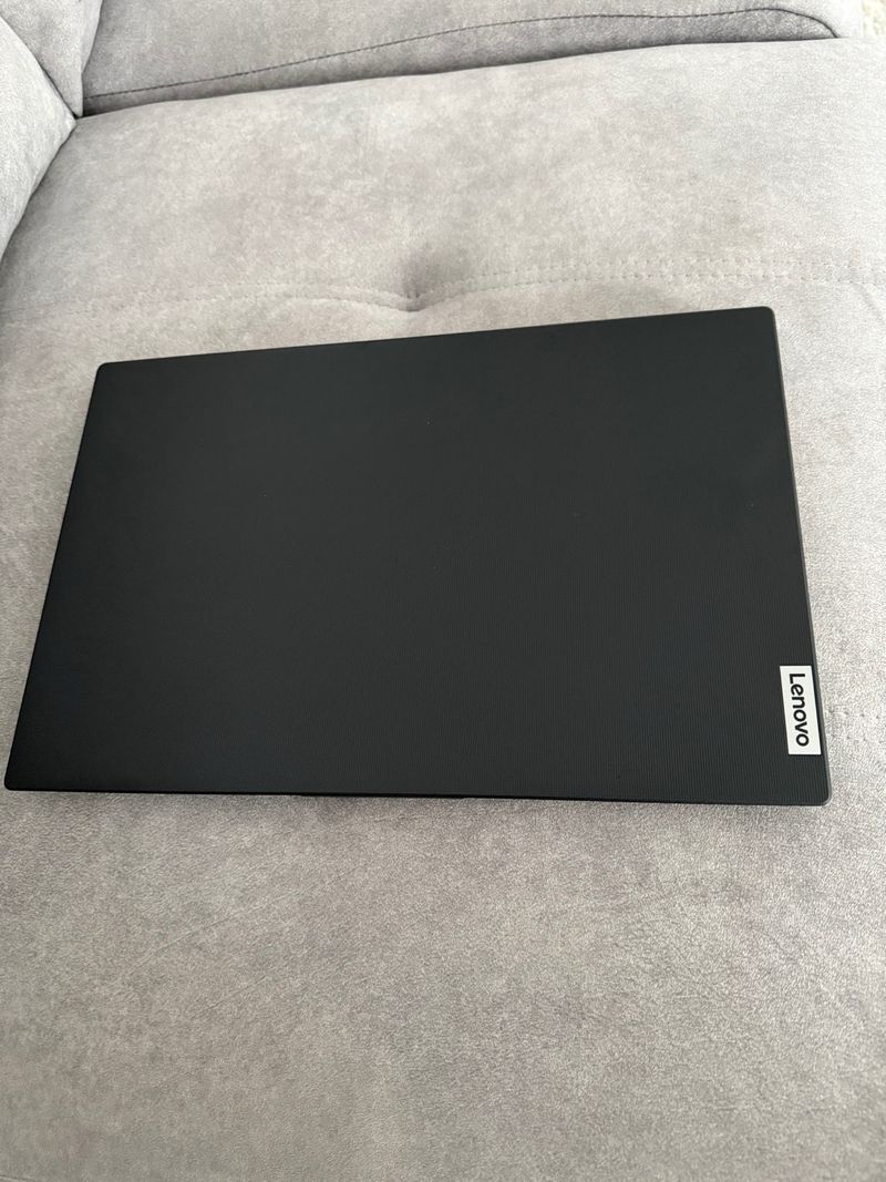 Portatil Lenovo afbeelding 3