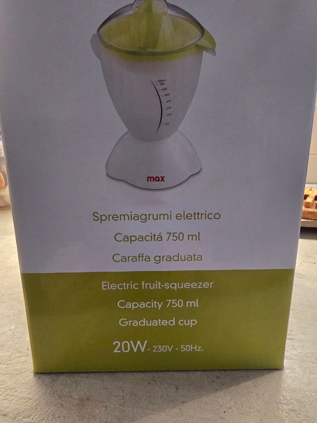 Spremiagrumi elettrico