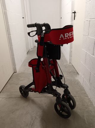 Andador cuatro ruedas