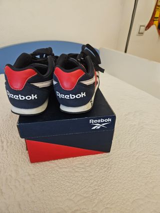 Zapatillas Reebok 36 como nuevas azul marino