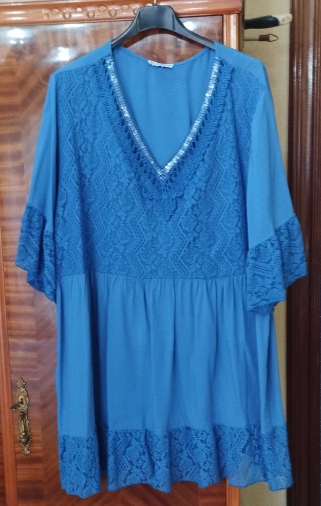 BLUSA MANGA CORTA AZUL. NUEVA. 4XL