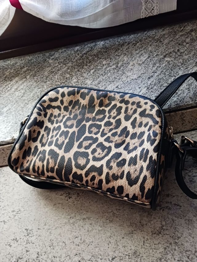 Borsa maculata con tracolla made in Italy