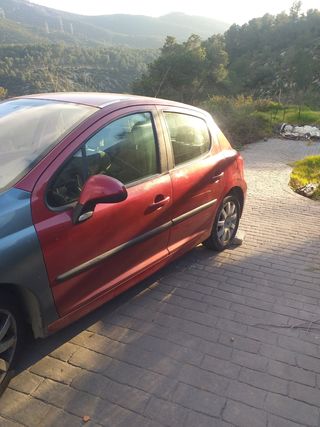 Peugeot 207 2006