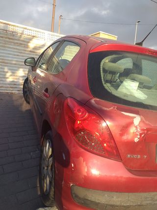 Peugeot 207 2006
