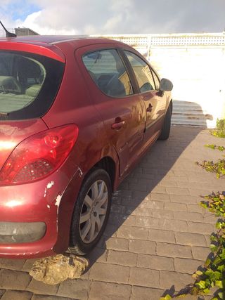 Peugeot 207 2006