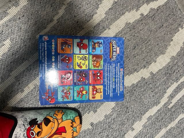 12 mini libros infantiles de Marvel