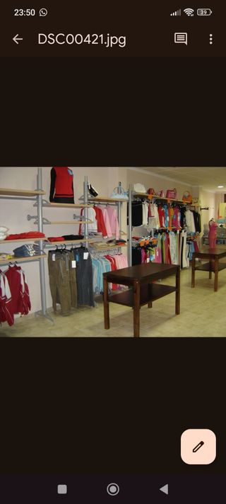 Mobiliario tienda textil